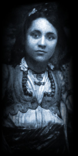 De jonge Moeder Teresa - Agnes Gonxha Bojaxhiu